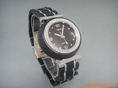 精工智造，商務典范 探索優質金屬皮帶石英商務表的魅力與選擇